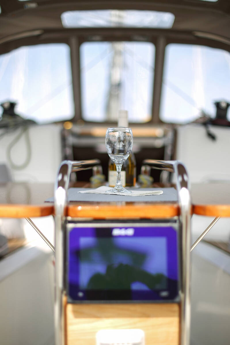 Sailing yacht Sun Odyssey 349 Polly Fun