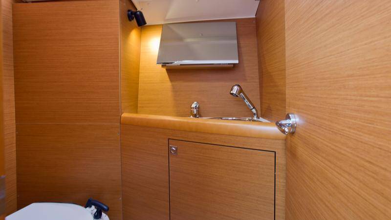 Sailing yacht Sun Odyssey 349 SheShe