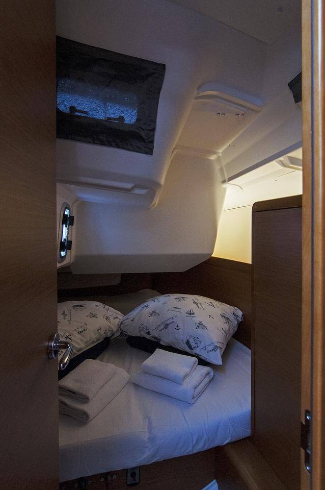 Sailing yacht Sun Odyssey 349 Adria Moon