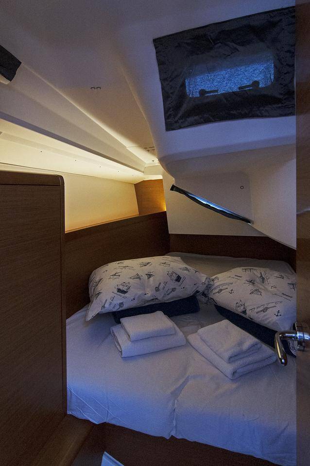 Sailing yacht Sun Odyssey 349 Adria Moon