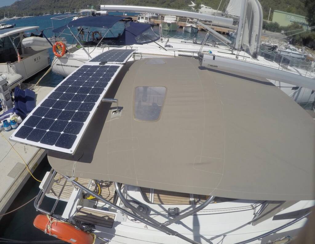 Sailing yacht Sun Odyssey 349 Sarita