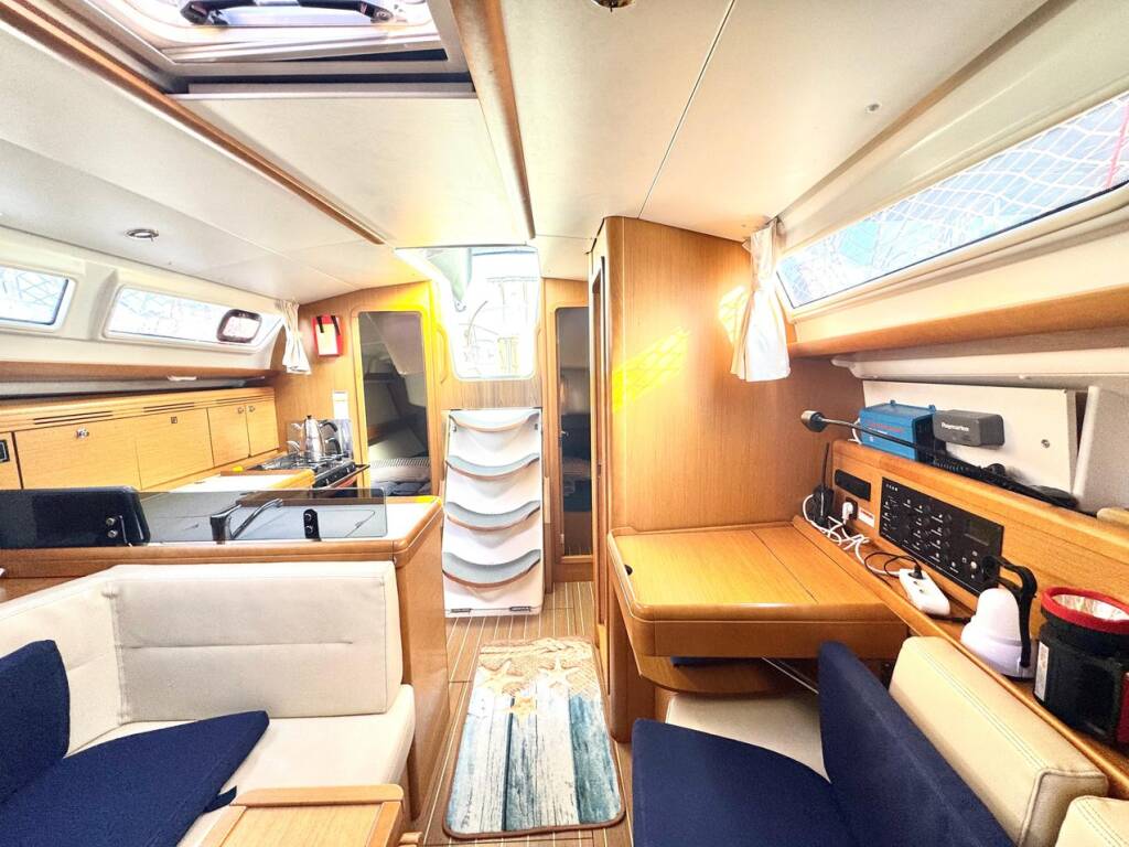 Segelyachten Sun Odyssey 36i Che