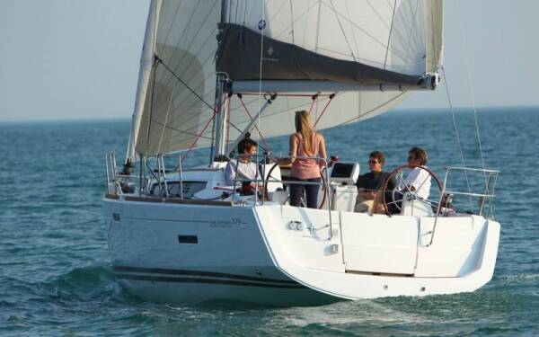 Sun Odyssey 379 talelli ACI Marina Skradin