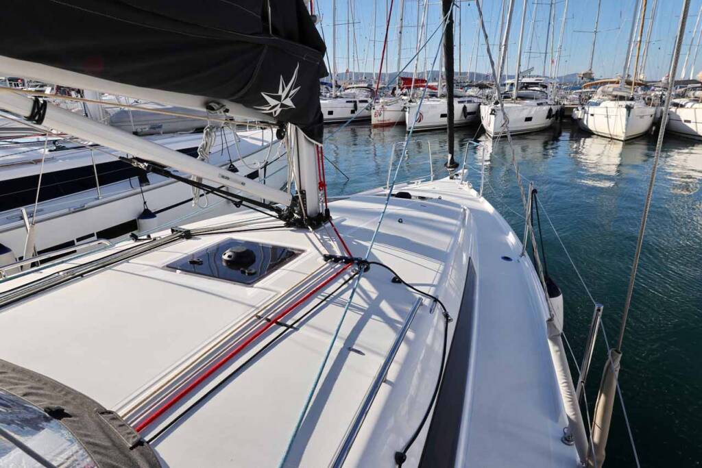 Sailing yacht Sun Odyssey 380 Performance Mymia