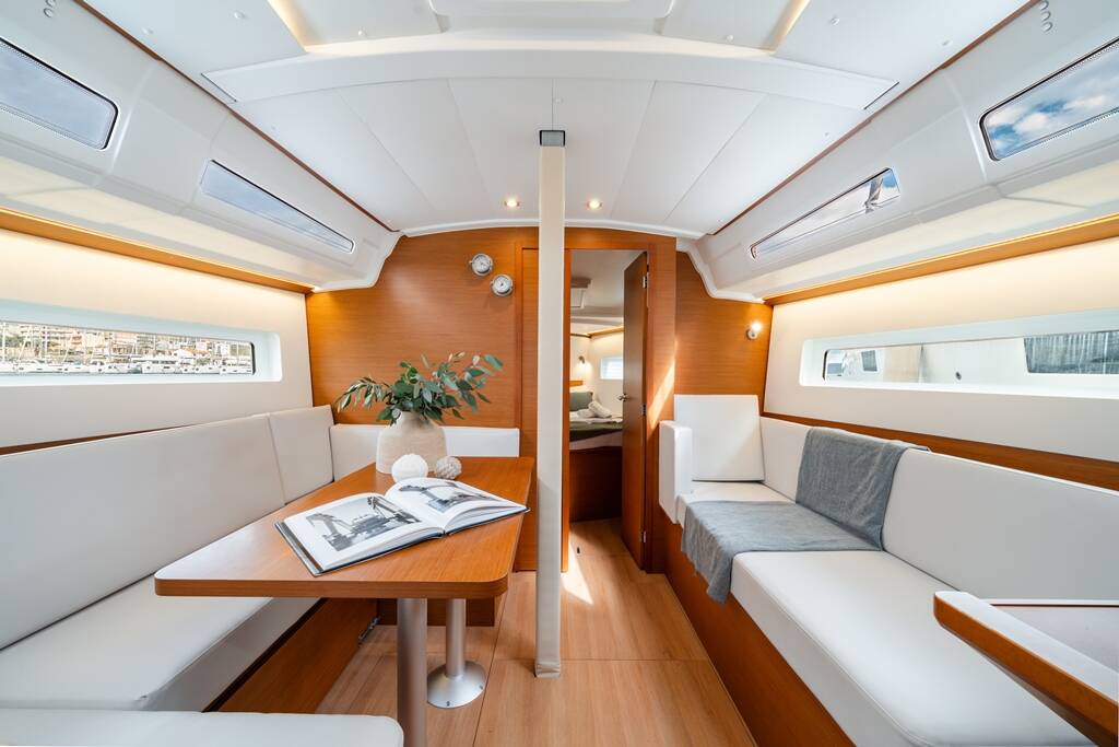 Sailing yacht Sun Odyssey 380 Filippos II