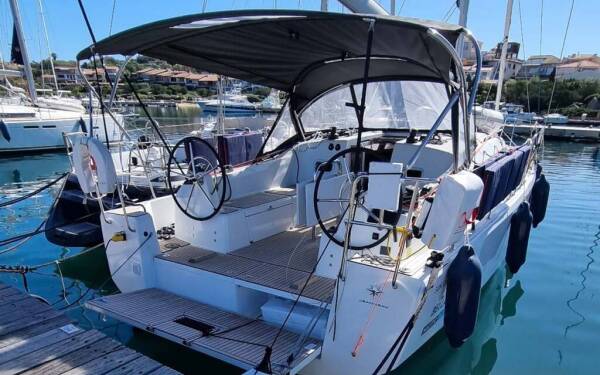 Sun Odyssey 380 Bella Mia Golfo Aranci Marina Dell’Isola