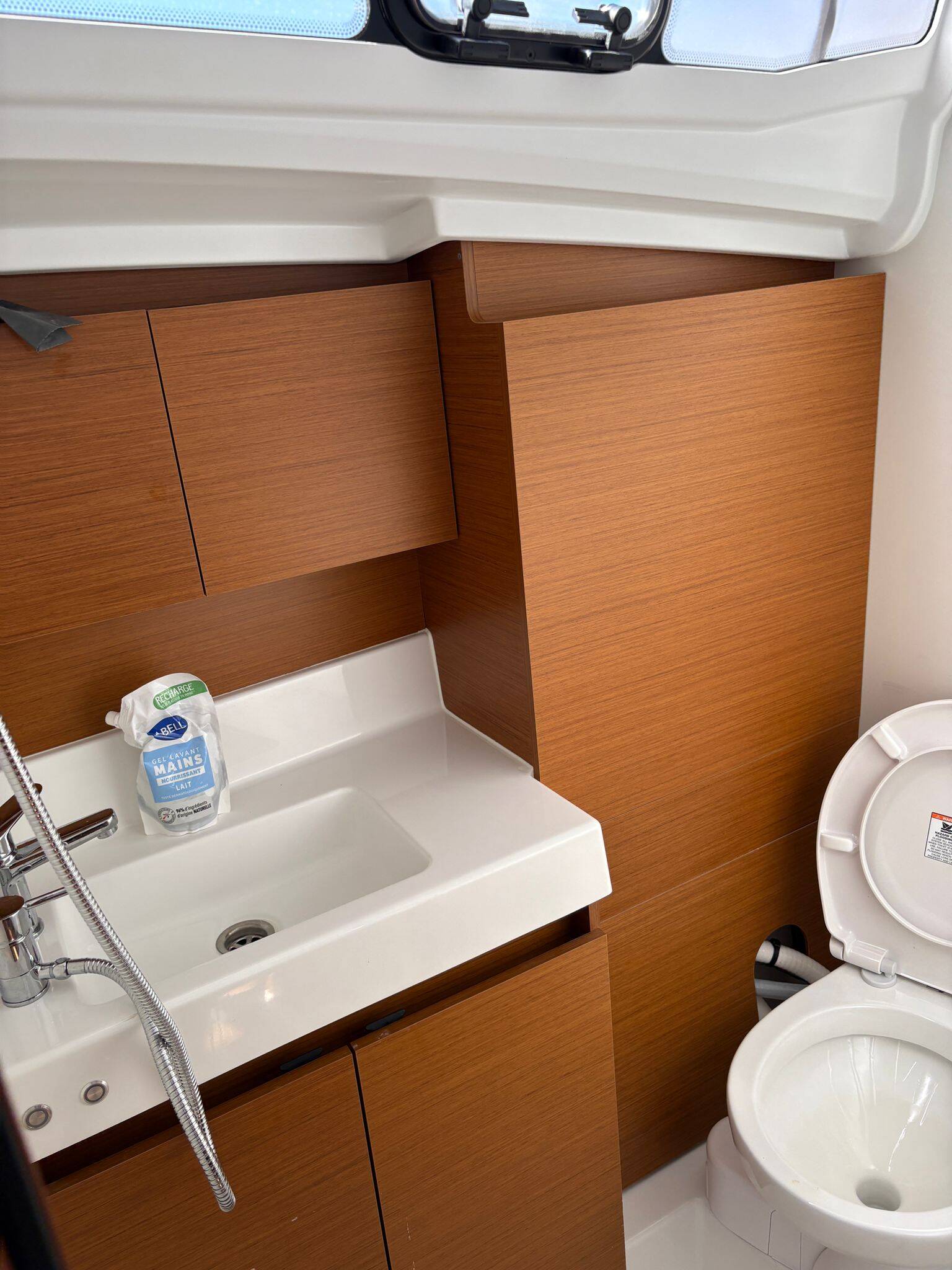 Sailing yacht Sun Odyssey 380 Giulietta & Romeo