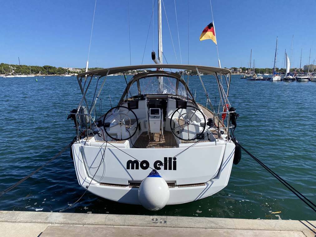 Sailing yacht Sun Odyssey 389 MoElli