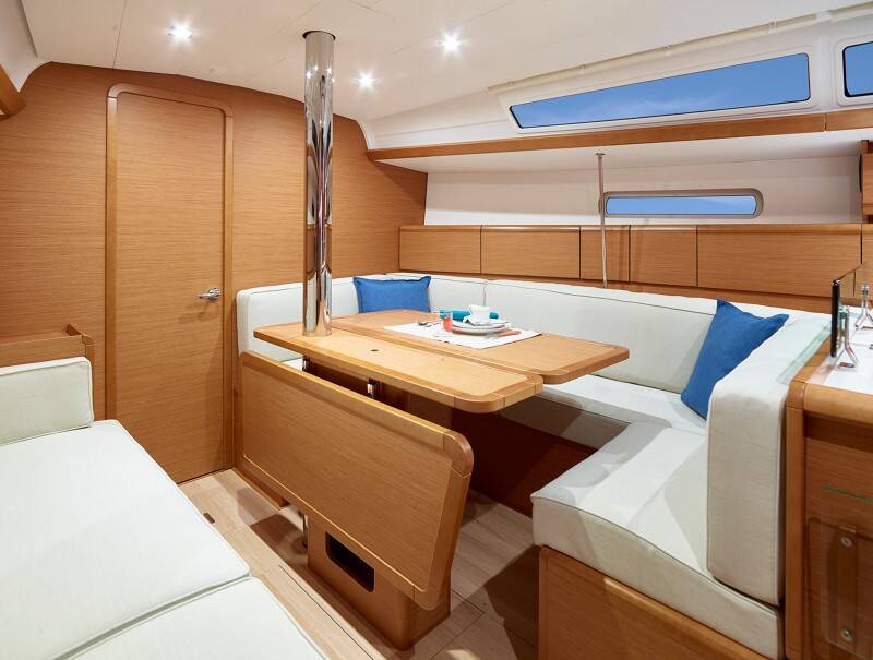 Sailing yacht Sun Odyssey 389 Agios Georgios