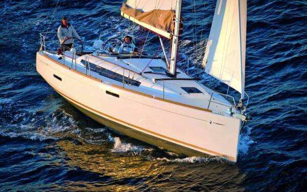 Sun Odyssey 389 Agios Georgios Corfu, Gouvia Marina