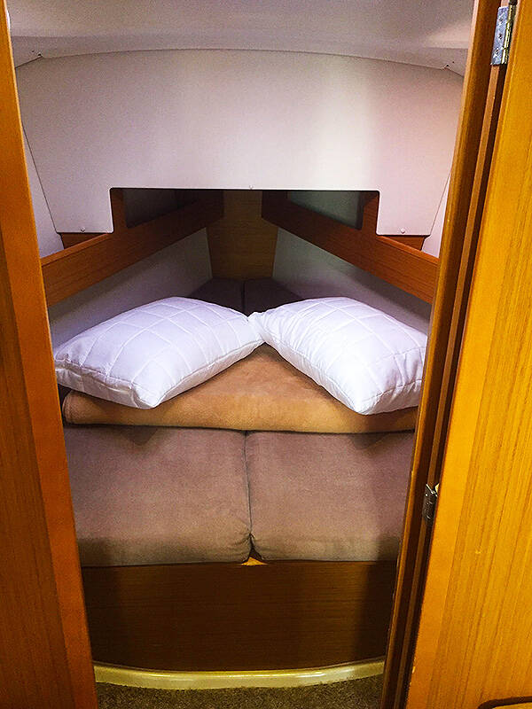 Sailing yacht Sun Odyssey 389 Agios Georgios