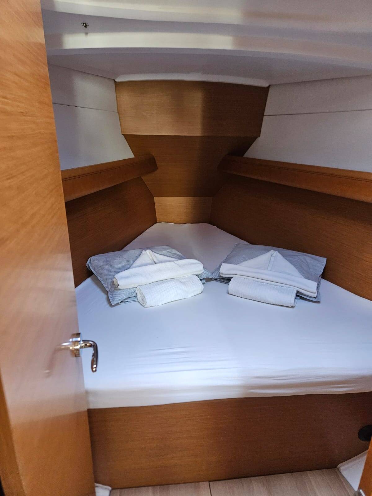 Sailing yacht Sun Odyssey 389 Imagine