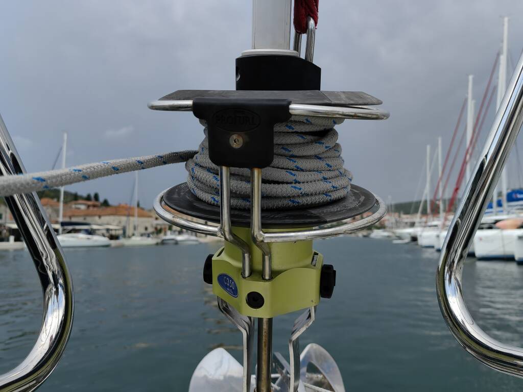 Sailing yacht Sun Odyssey 389 Islanders