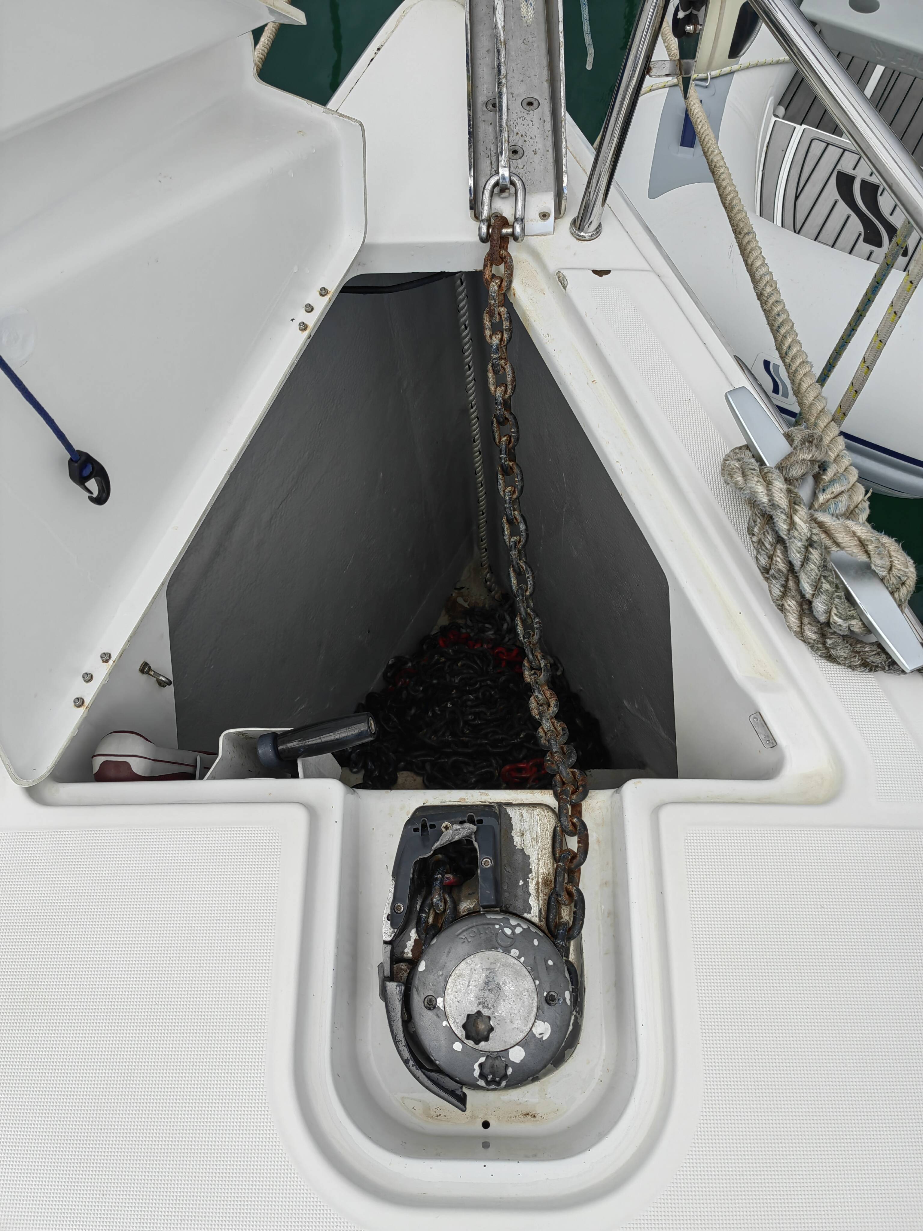 Sailing yacht Sun Odyssey 389 Islanders