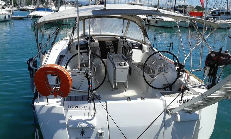Sailing yacht Sun Odyssey 409 Traveller