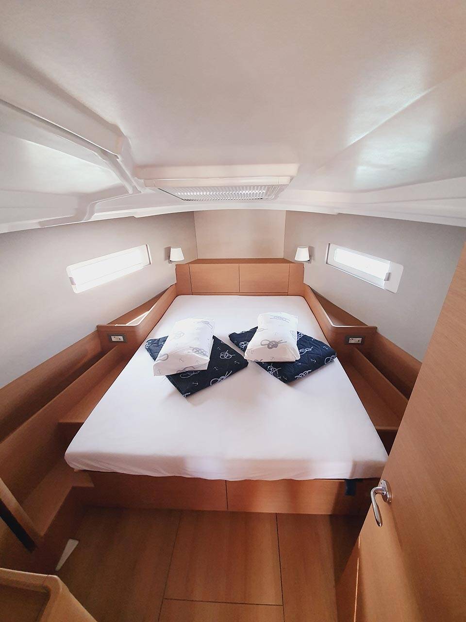 Sailing yacht Sun Odyssey 410 Kalumina