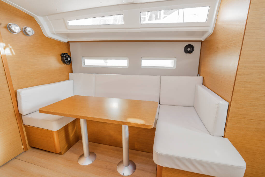 Segelyachten Sun Odyssey 410 Salty