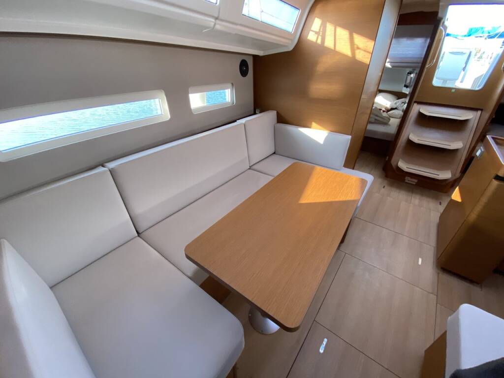 Segelyachten Sun Odyssey 410 CLASS