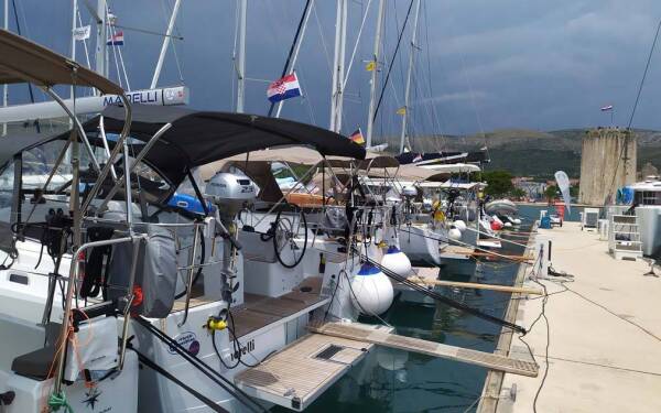 Sun Odyssey 410 Marelli ACI Marina Trogir