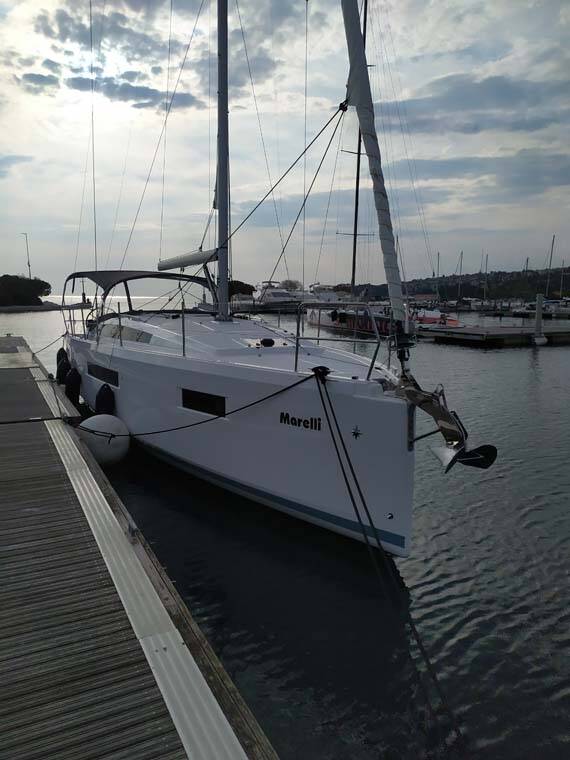 Sailing yacht Sun Odyssey 410 Marelli
