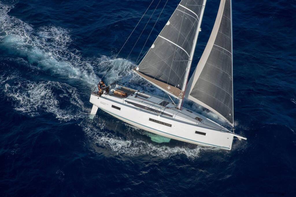 Sailing yacht Sun Odyssey 410 Under Pressure