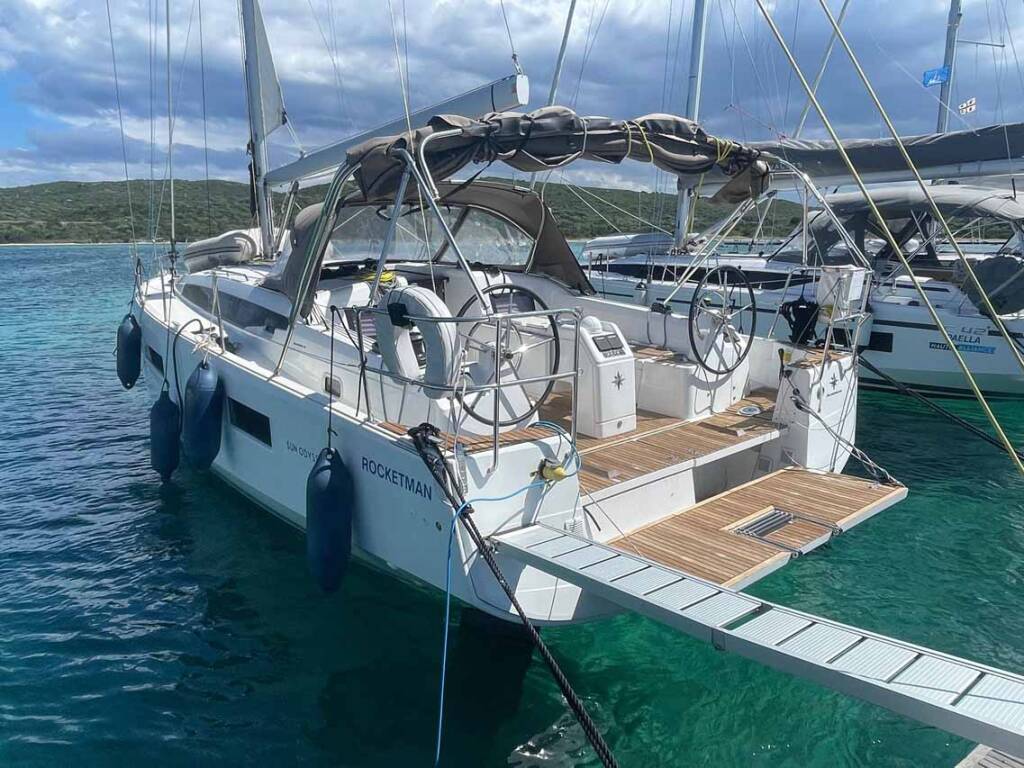 Sailing yacht Sun Odyssey 410 Rocketman