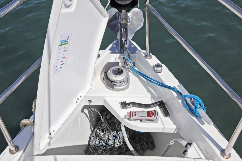 Sailing yacht Sun Odyssey 410 Paris