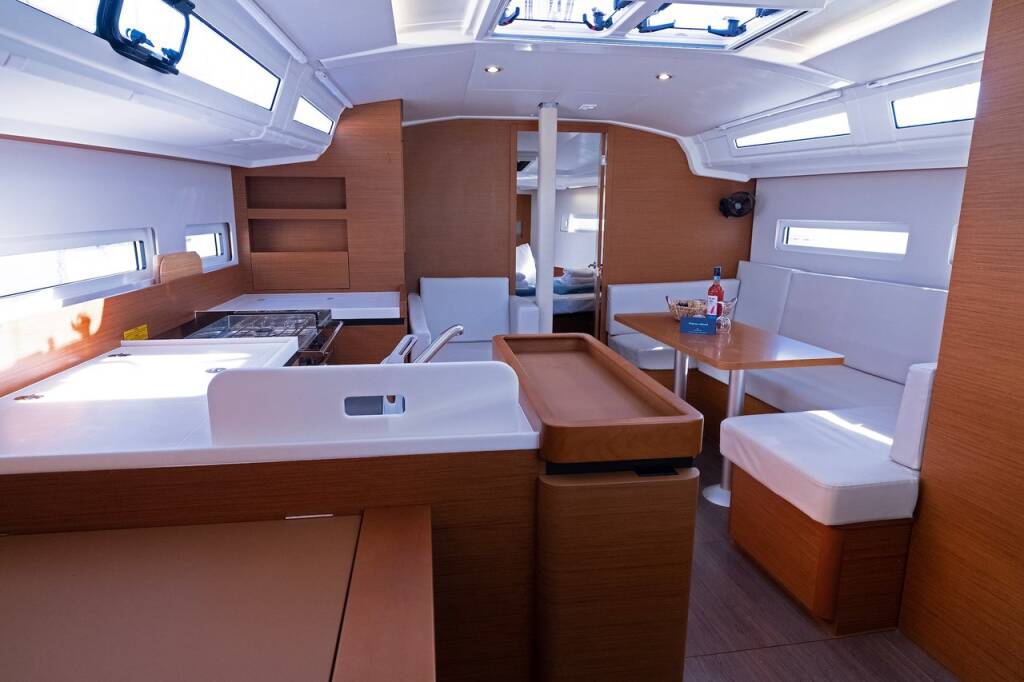 Segelyachten Sun Odyssey 410 Midnight Kiss
