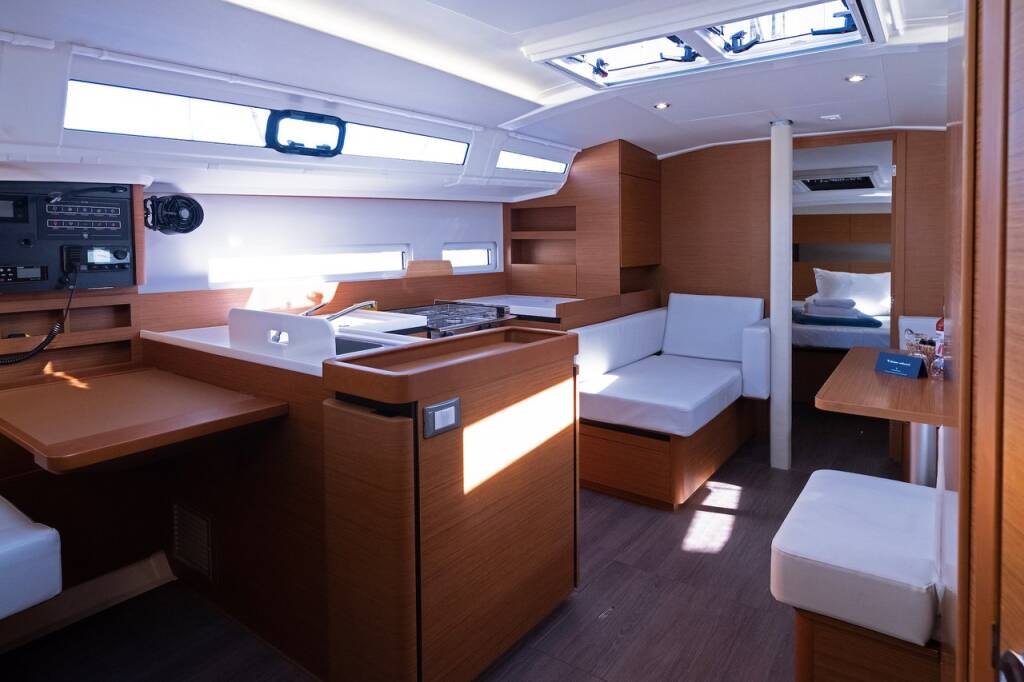 Segelyachten Sun Odyssey 410 Midnight Kiss