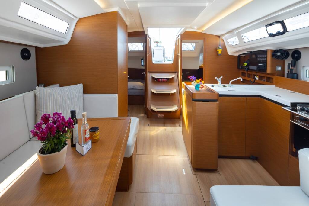 Segelyachten Sun Odyssey 410 Elektra