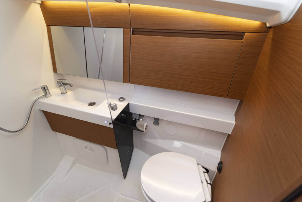 Sailing yacht Sun Odyssey 410 SuElli