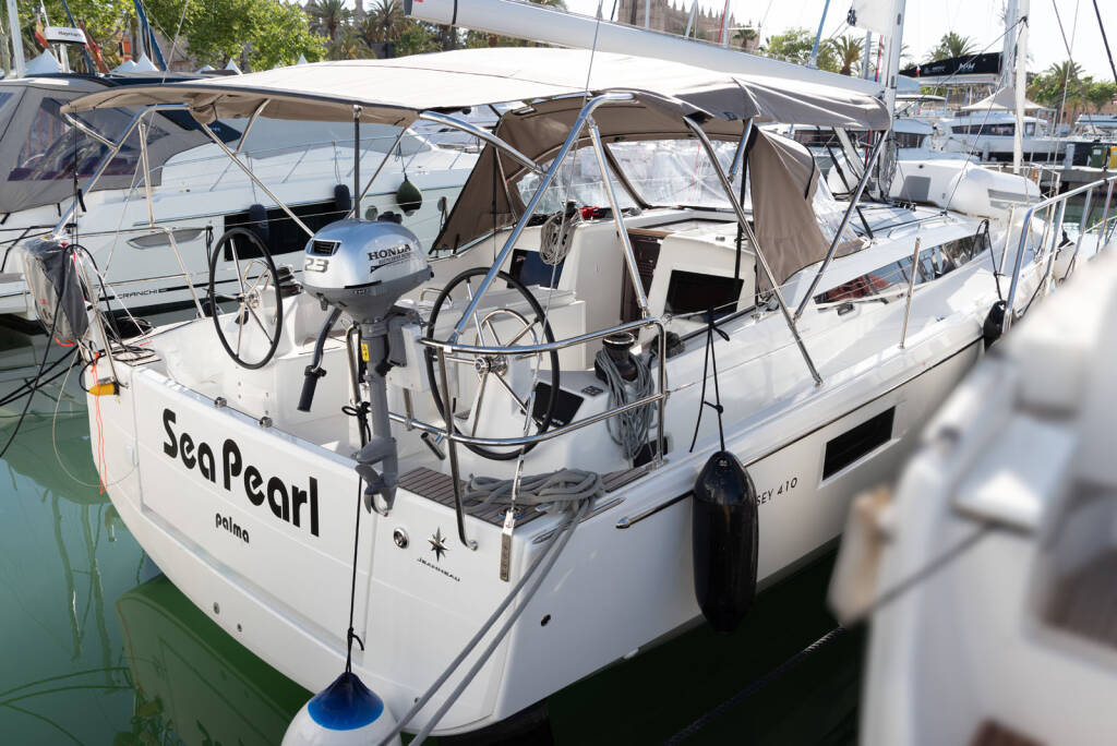 Sailing yacht Sun Odyssey 410 Sea Pearl