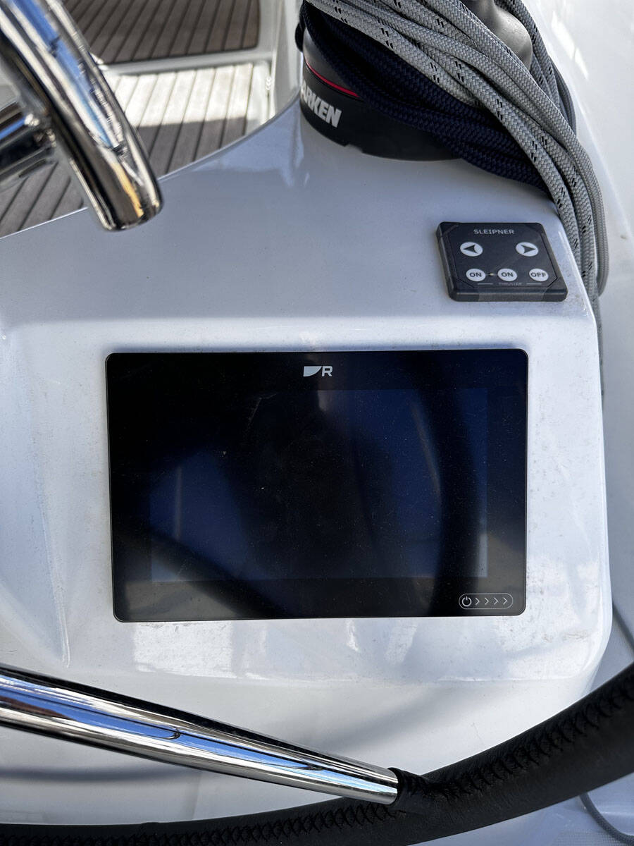Sailing yacht Sun Odyssey 410 Sea Pearl