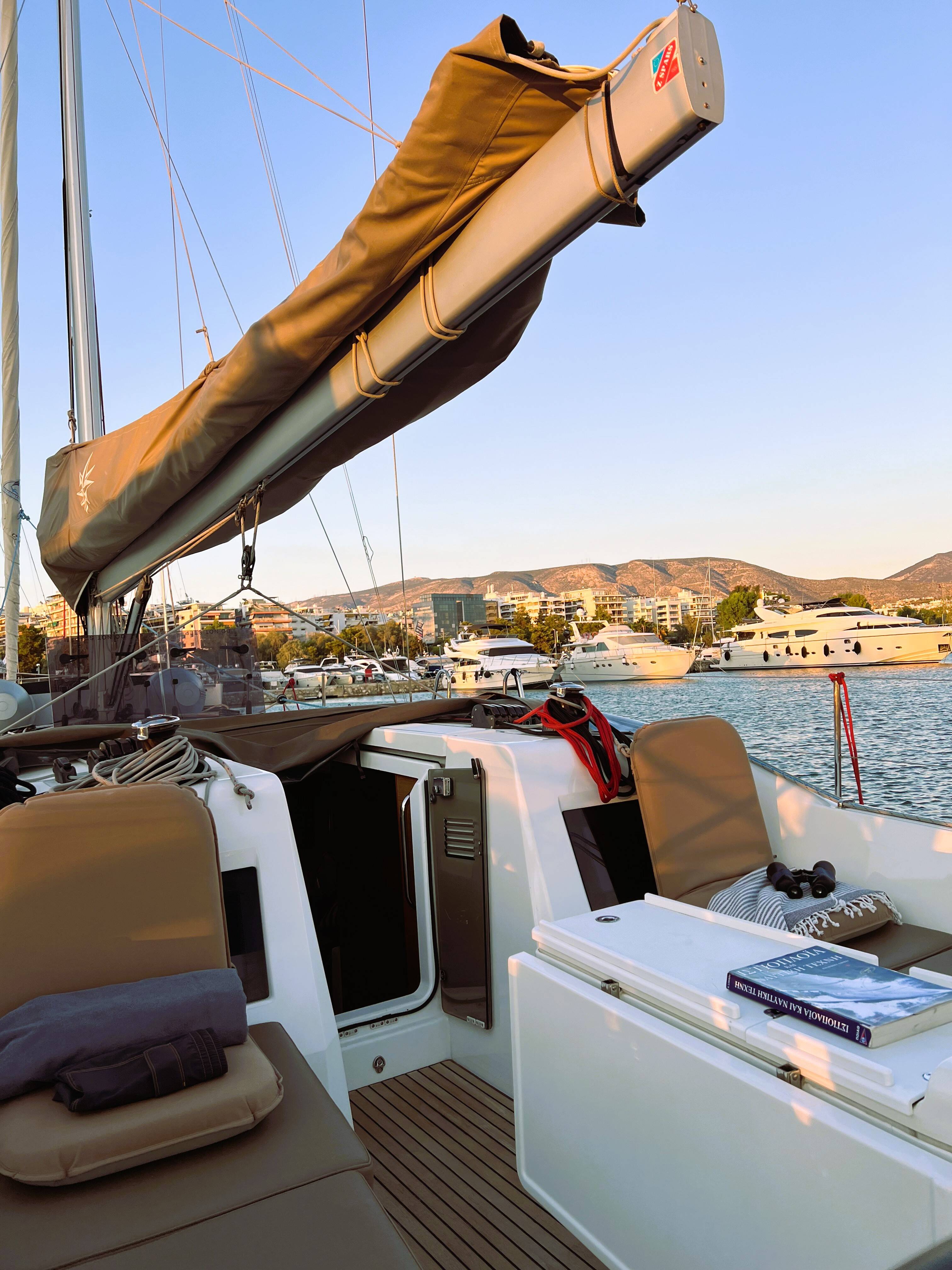 Sailing yacht Sun Odyssey 410 Little Tony