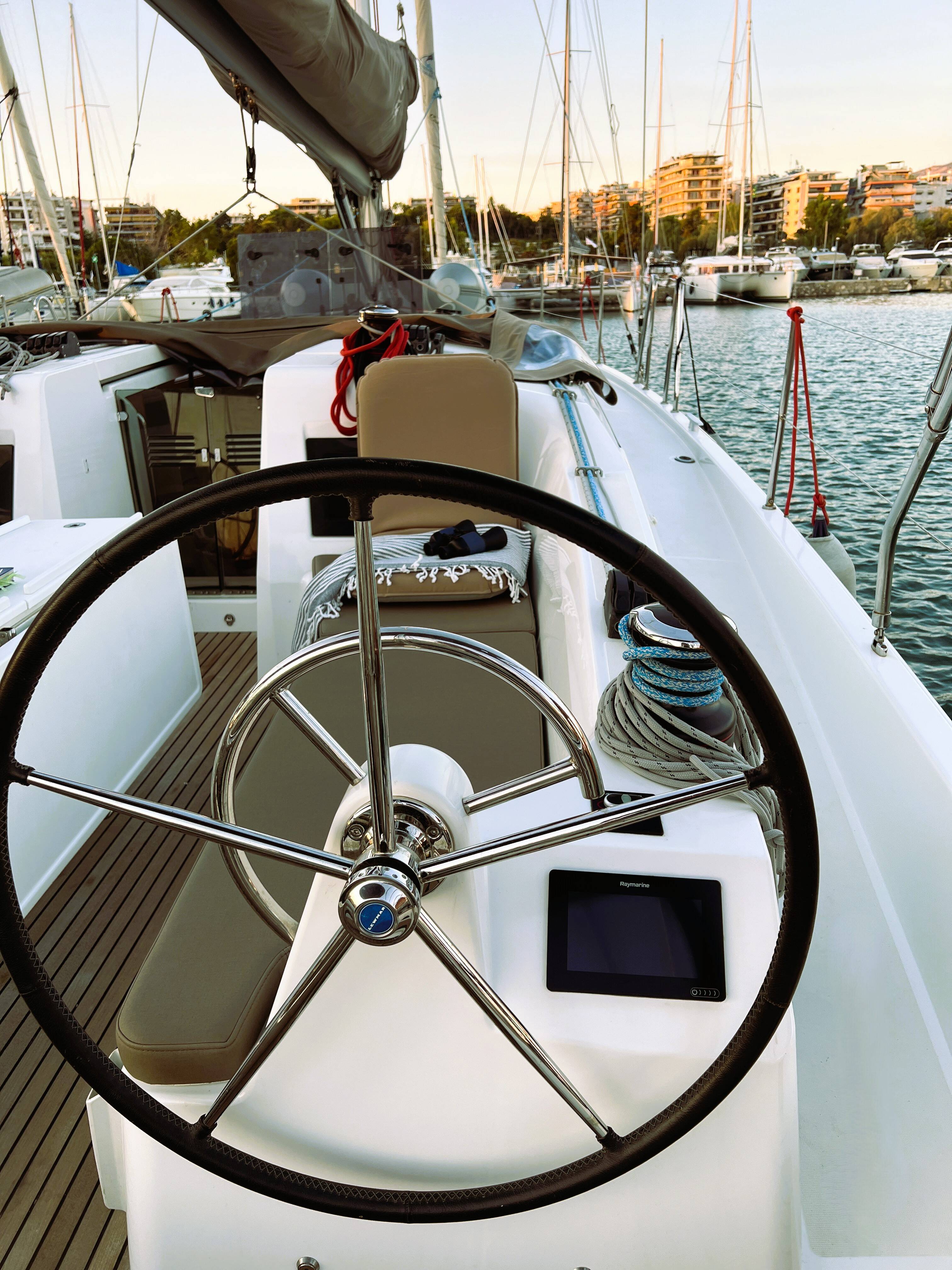 Sailing yacht Sun Odyssey 410 Little Tony
