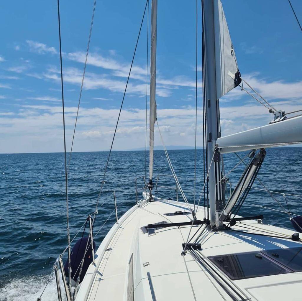 Sailing yacht Sun Odyssey 410 Pelora