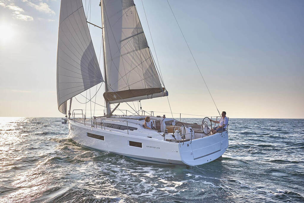 Sailing yacht Sun Odyssey 410 Hygge