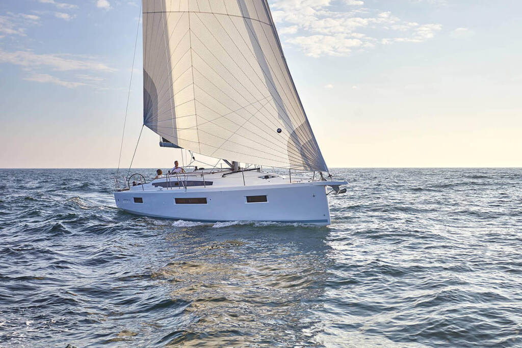 Sailing yacht Sun Odyssey 410 Hygge