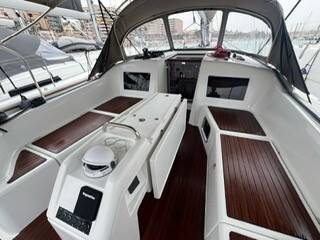 Sailing yacht Sun Odyssey 410 Titzi