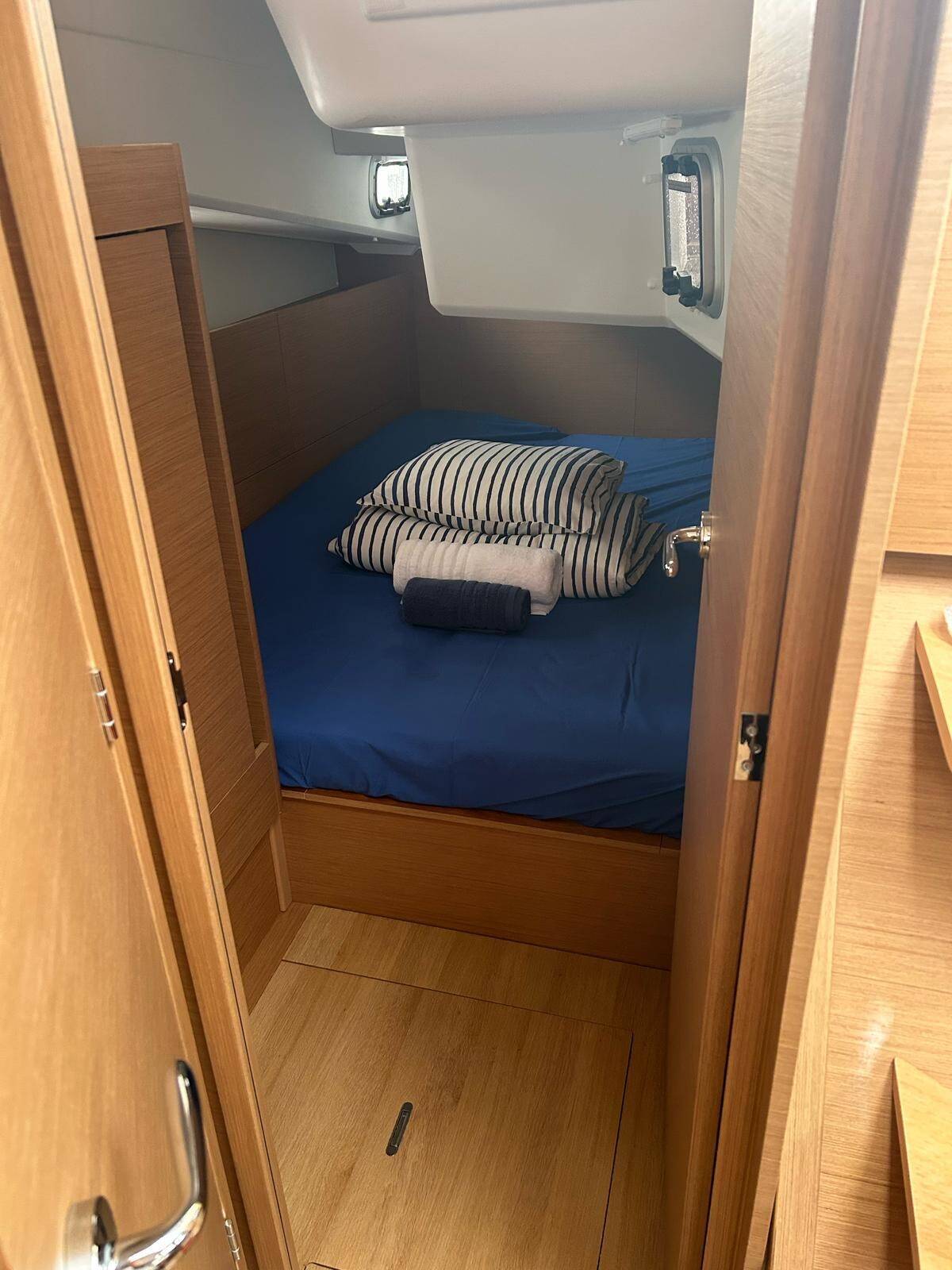 Sailing yacht Sun Odyssey 410 Titzi