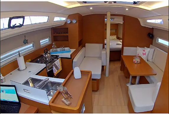 Segelyachten Sun Odyssey 410 Evelina