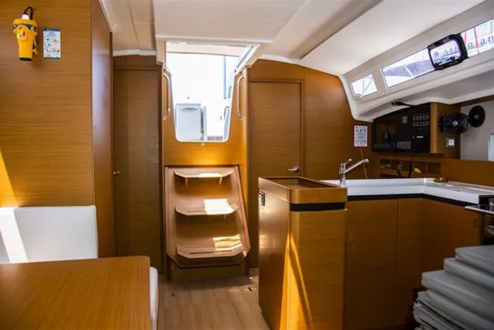 Segelyachten Sun Odyssey 410 Evelina