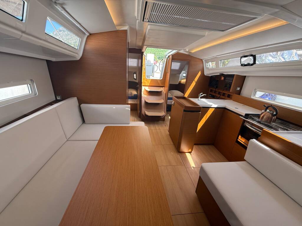 Segelyachten Sun Odyssey 410 Sunset Kiss
