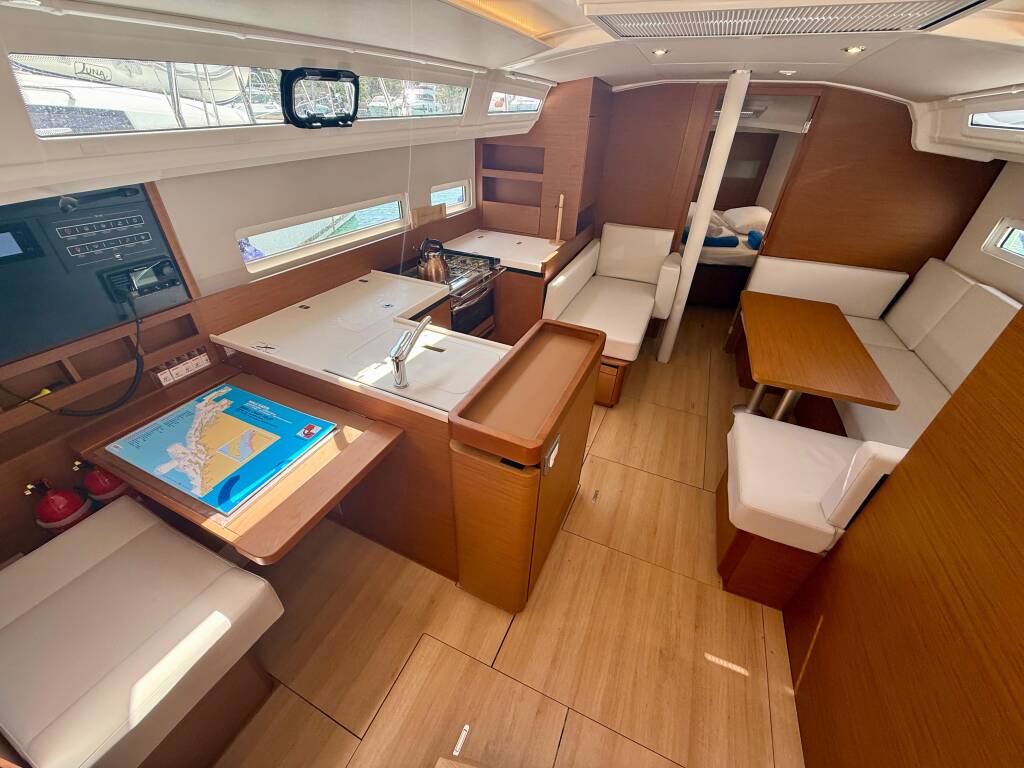 Segelyachten Sun Odyssey 410 Sunset Kiss