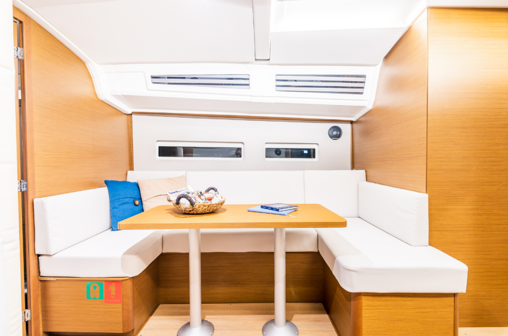 Segelyachten Sun Odyssey 410 Emotion