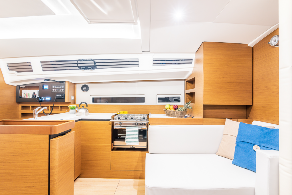 Segelyachten Sun Odyssey 410 Emotion