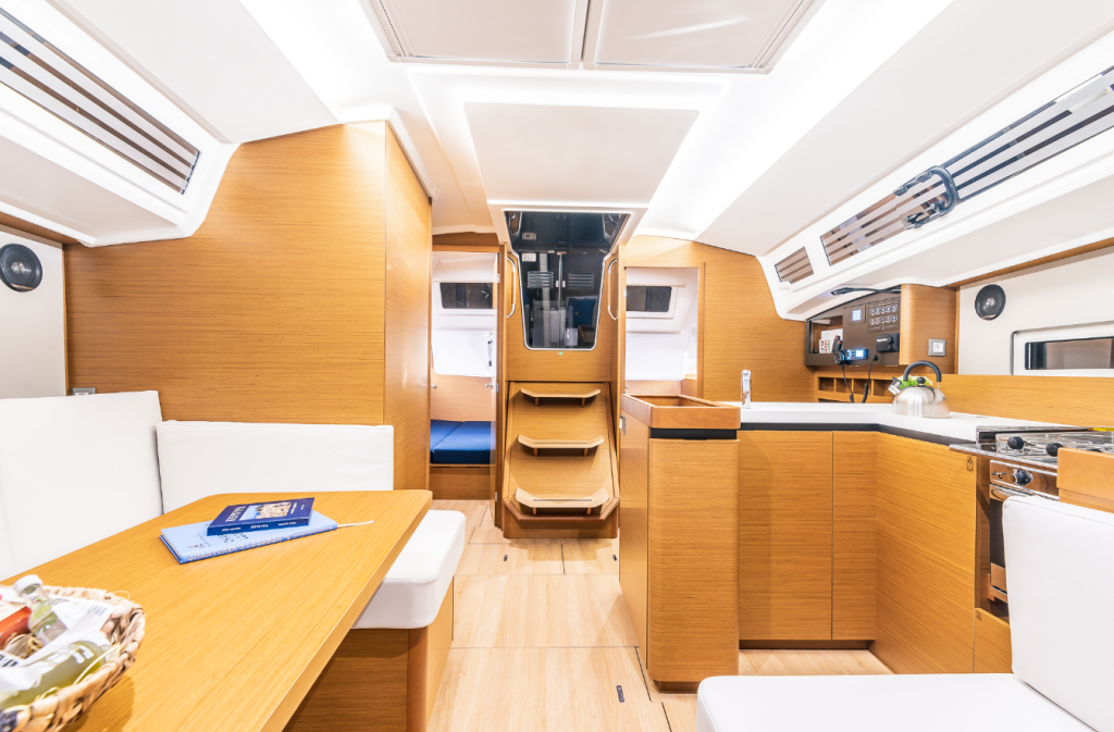 Segelyachten Sun Odyssey 410 Emotion