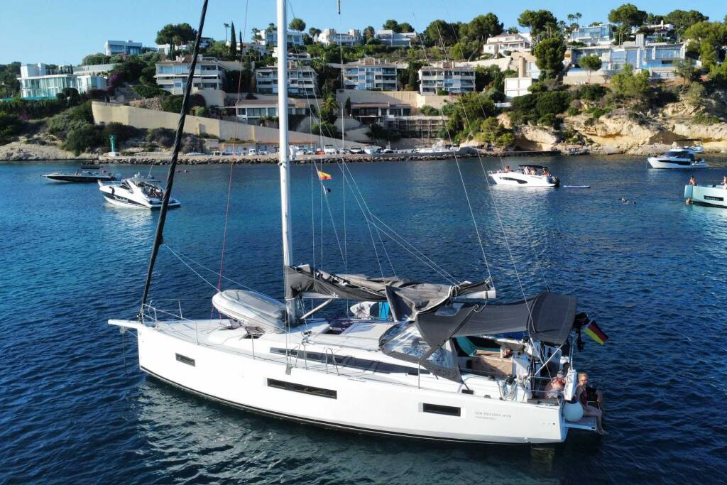 Sailing yacht Sun Odyssey 410 Naoussa