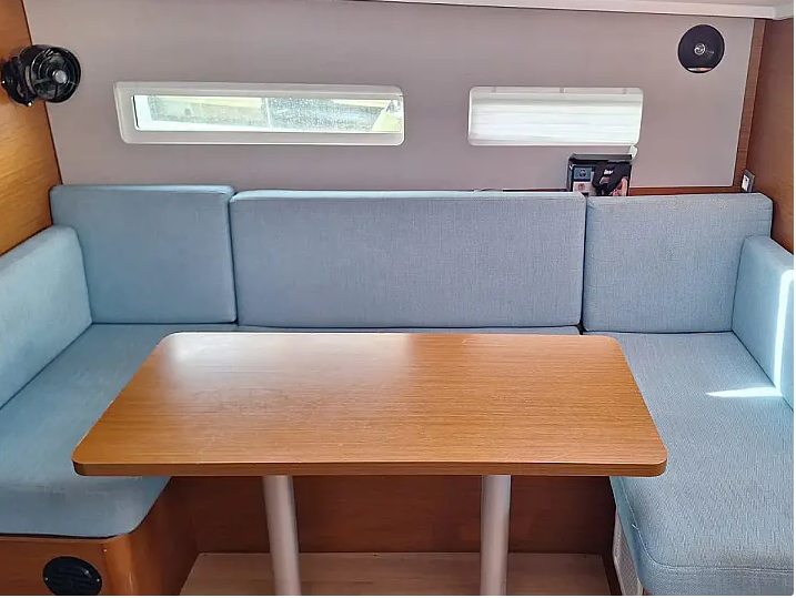 Segelyachten Sun Odyssey 410 Iliada