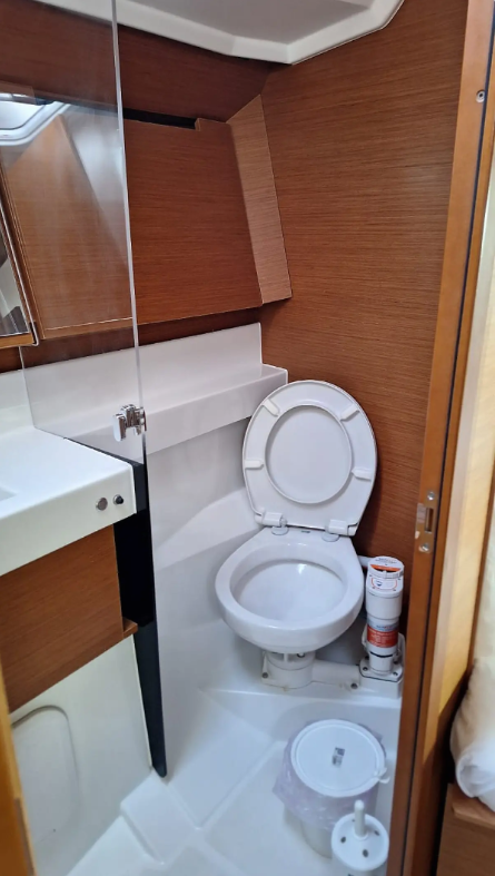 Segelyachten Sun Odyssey 410 Iliada